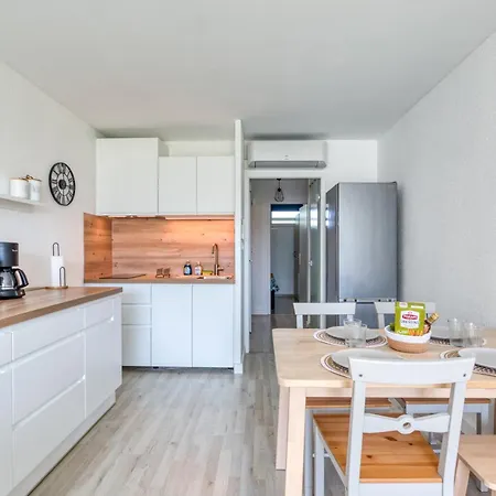 A 70m De La Apartamento