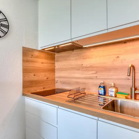 Appartement A 70m De La *
